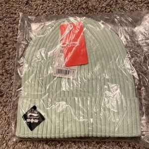 Li-Ning Canadian snowboard team exclusive Beanie.